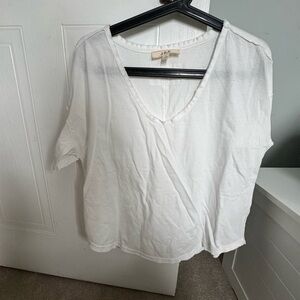 J.O.A. Classic White V-Neck Short Sleeve Top